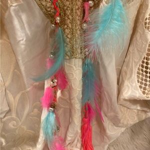 Laurie & Joe Blouse  Ivory Beads & Feathers V Neck Size S/M Made In France NWT